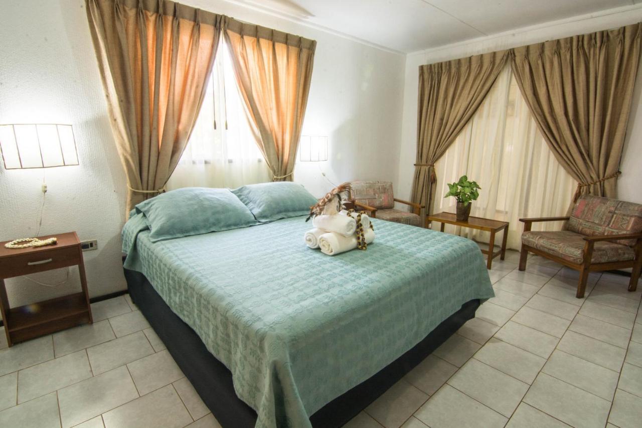Hotel Hotu Matua By Ei